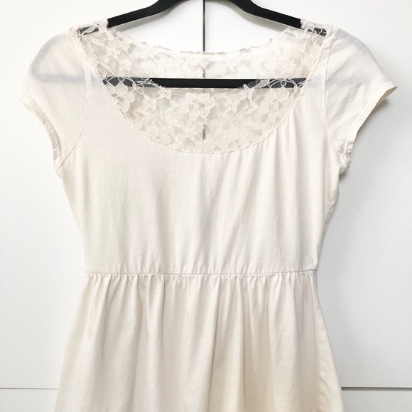 Uo Cream lace back peplum top - Picture 4 of 11